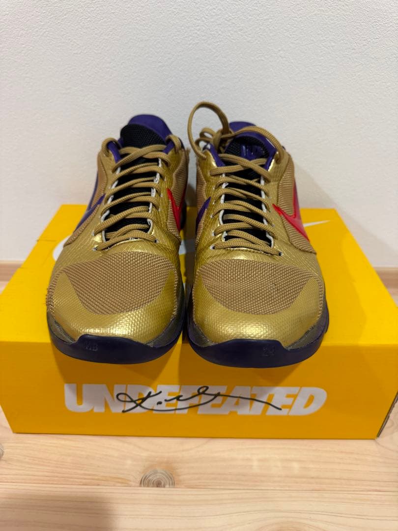 UNDEFEATED × Nike Kobe 5 Protro