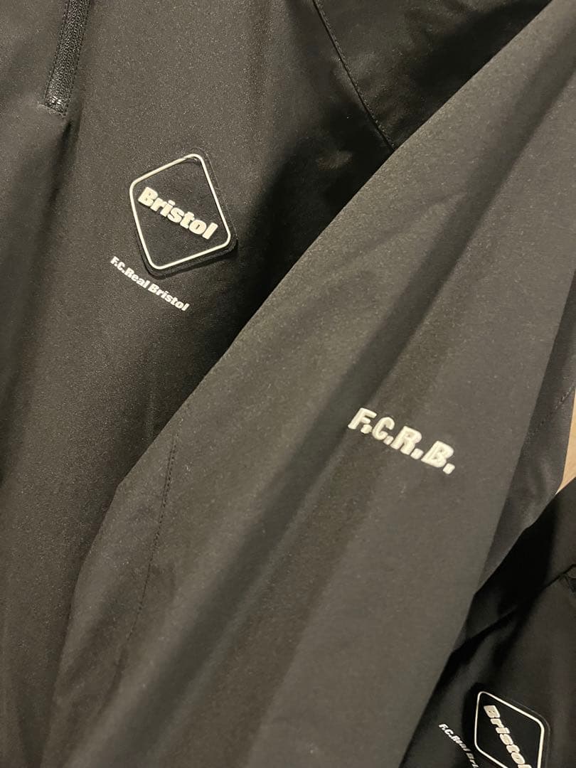 新品　25-26aw fcrb セットアップ　ボア　完売品　Sサイズ　ブリストル