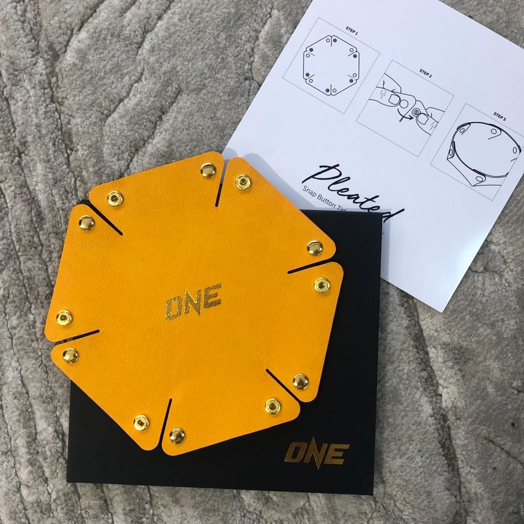 武尊vsロッタンONE173 VVIP限定特典ギフトセット一部