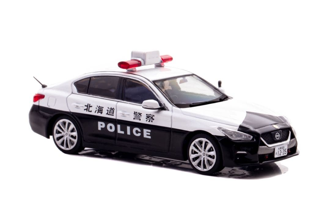 【レイズ】日産・V37スカイラインGT パトロールカー　北海道警察　交通課