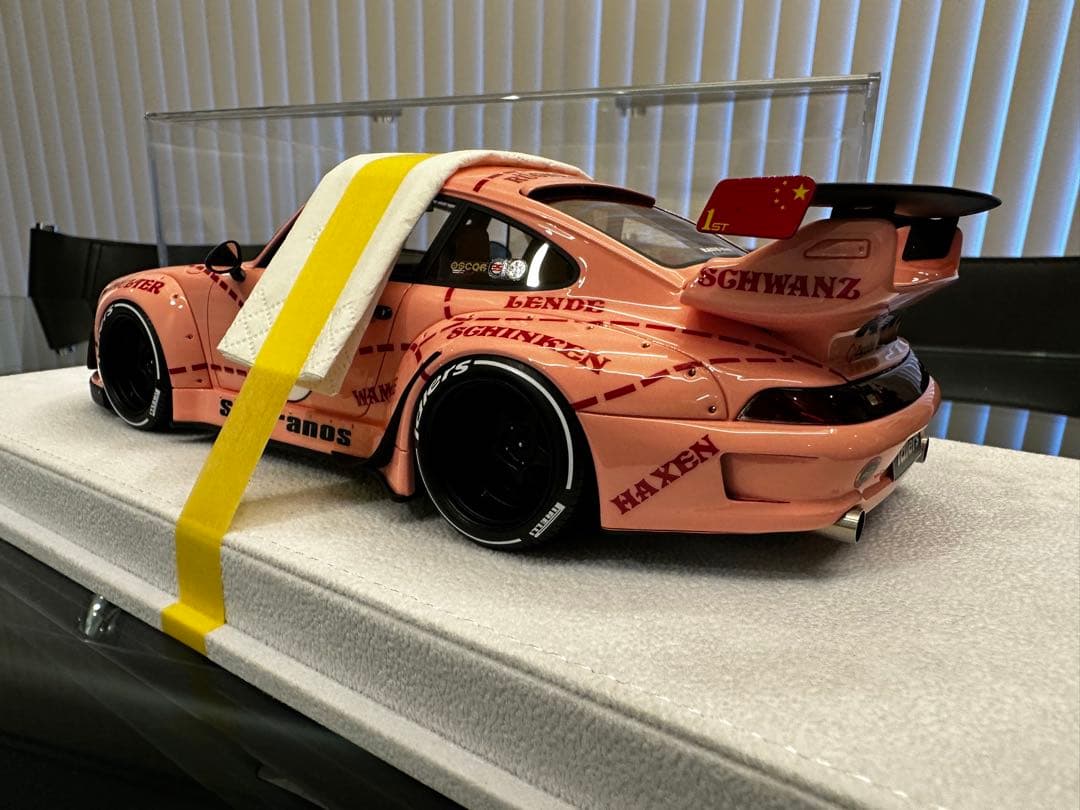 Fuelme RWB993 1/18 プロトピンクビッグ限定1台