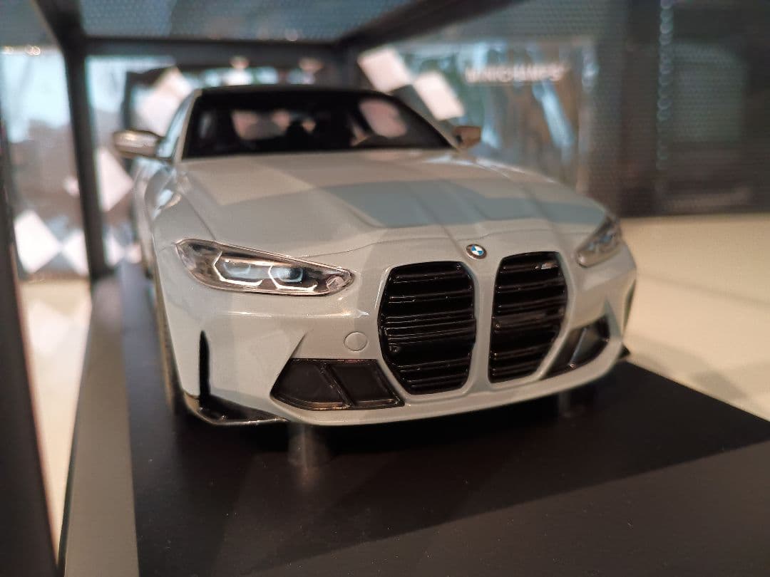 ミニチャンプス MINICHAMPS  M4 2020 1/18