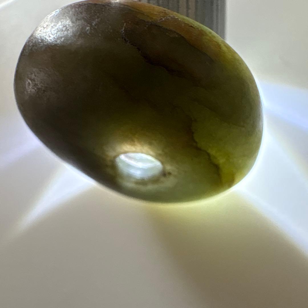 ヒスイ丸玉4つ