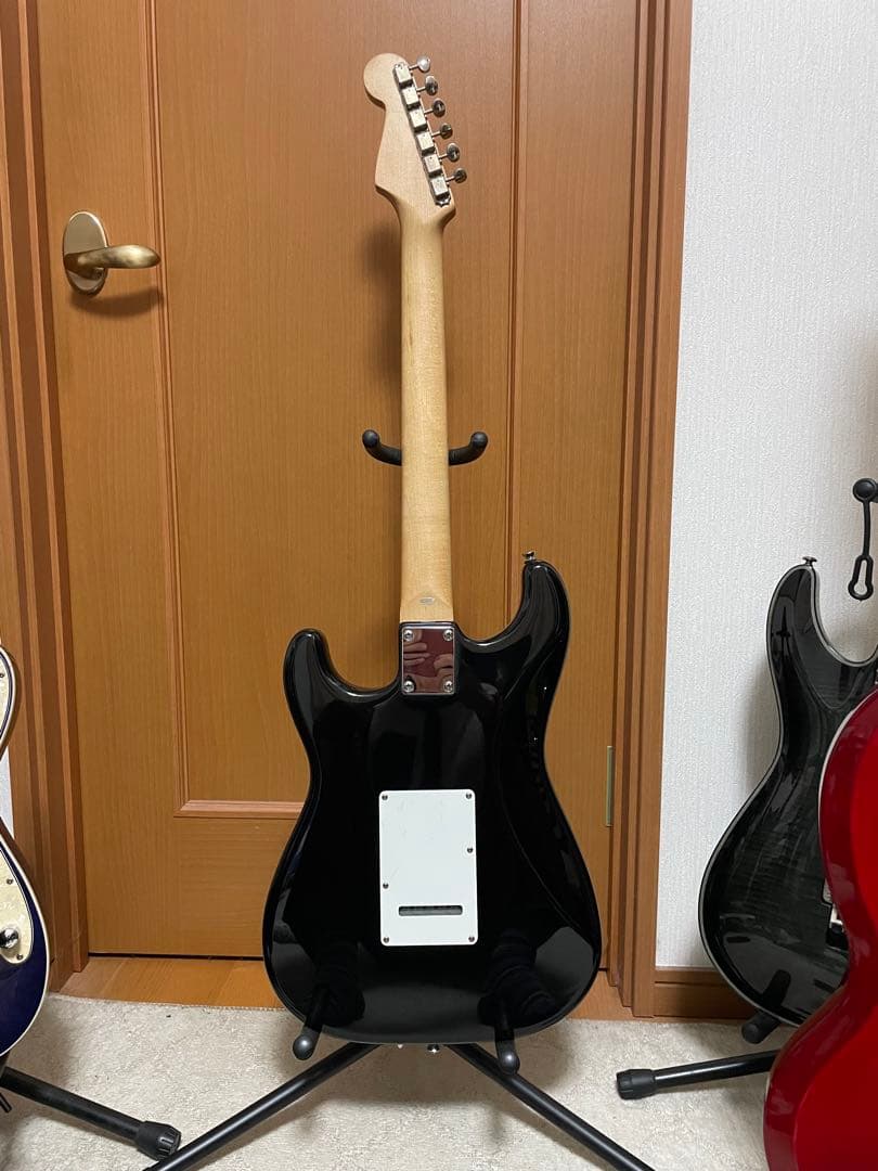 再値下げバッカスユニバースストラト/DIMARZIO DP182/DP409