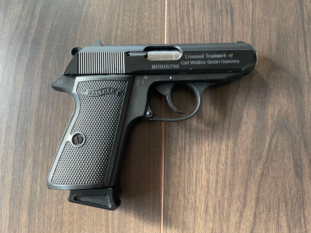 【訳あり】ワルサー PPK/S ガンケースおまけ付き