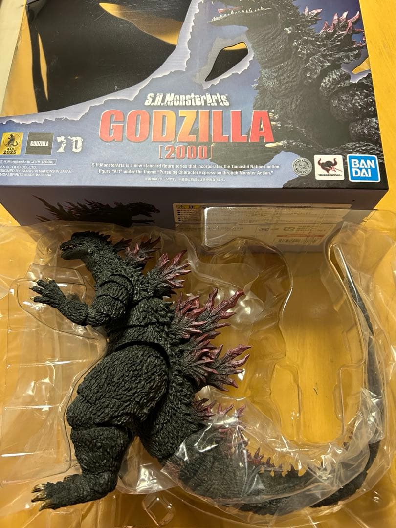 S.H.MonsterArts ゴジラ (2000) ゴジラ　メガギラス