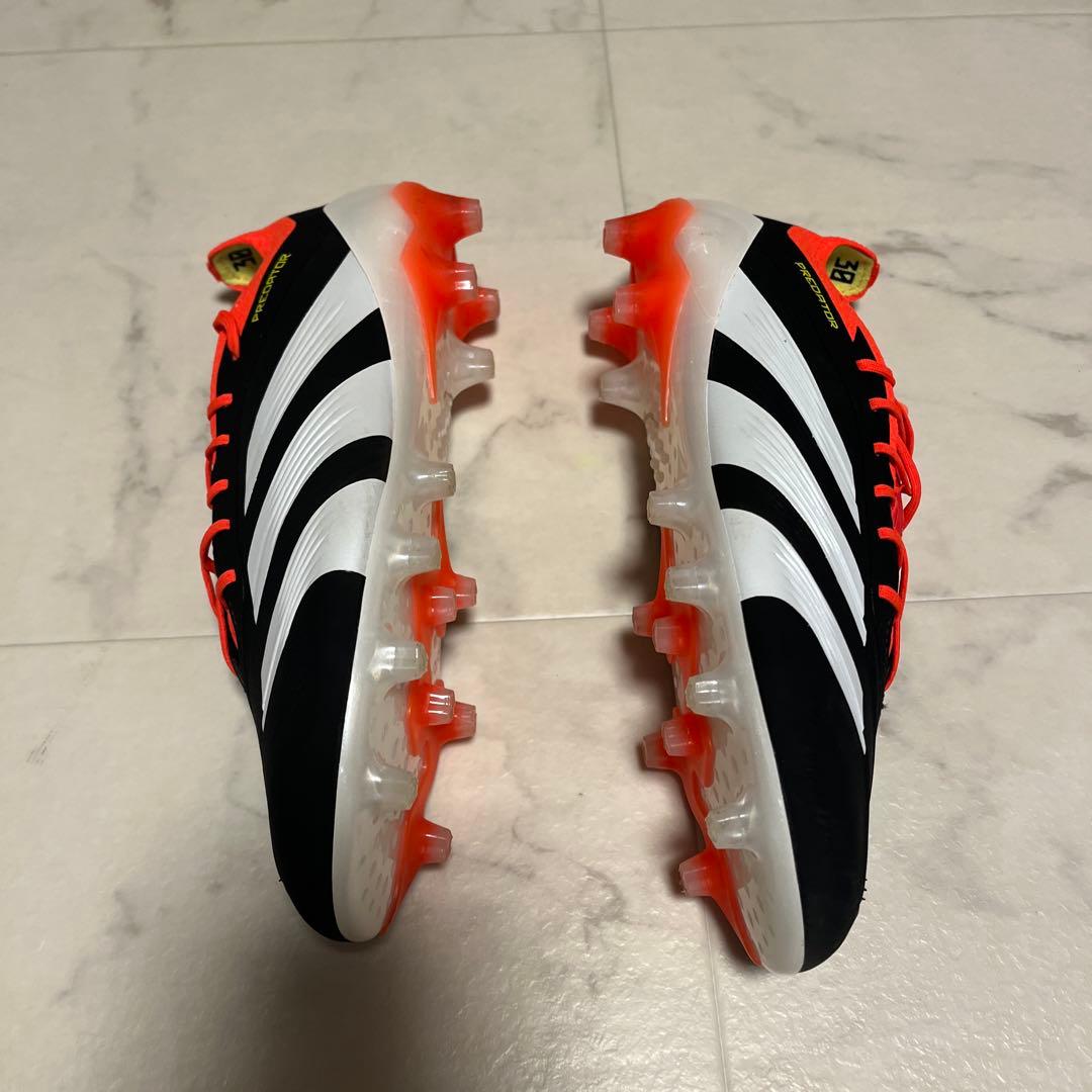 アディダスサッカースパイク プレデターエリートAG 25cm