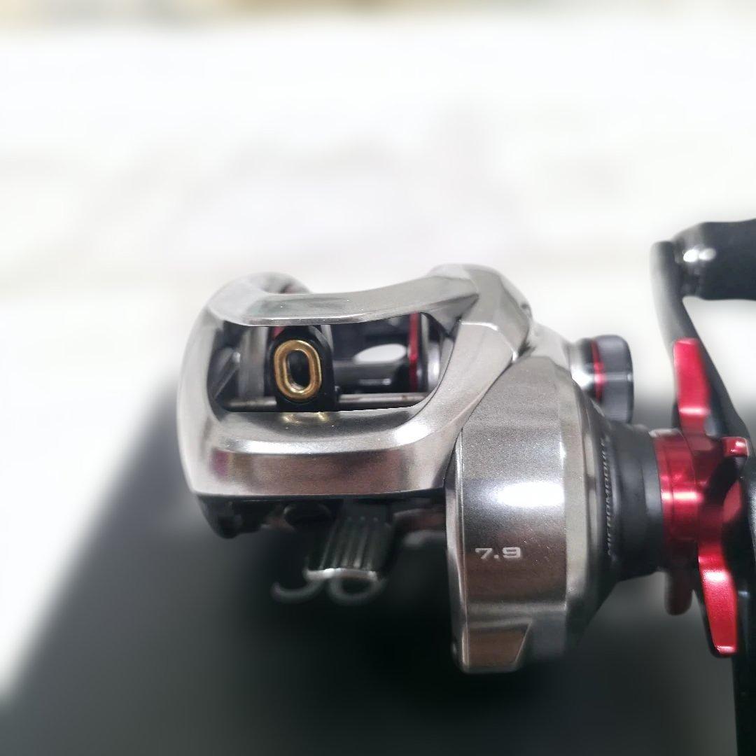 【142】美品 シマノ スコーピオンMD 301XGLHベイトリール【左巻き】