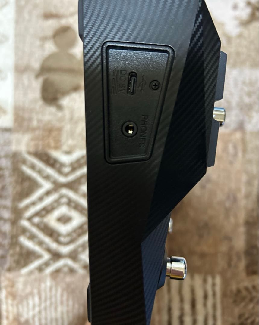 Zoom G2X Four ギターエフェクター