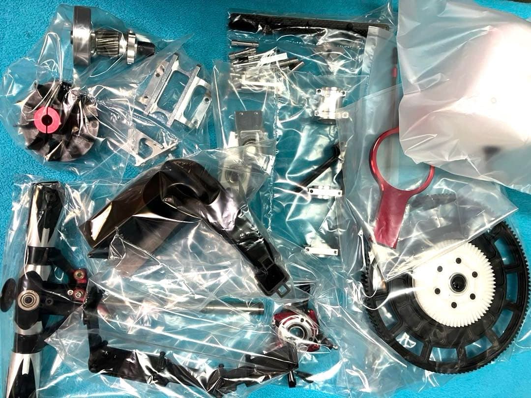 ラジコンヘリコプター GAUI NX7 ニトロ用　未使用、中古パーツ