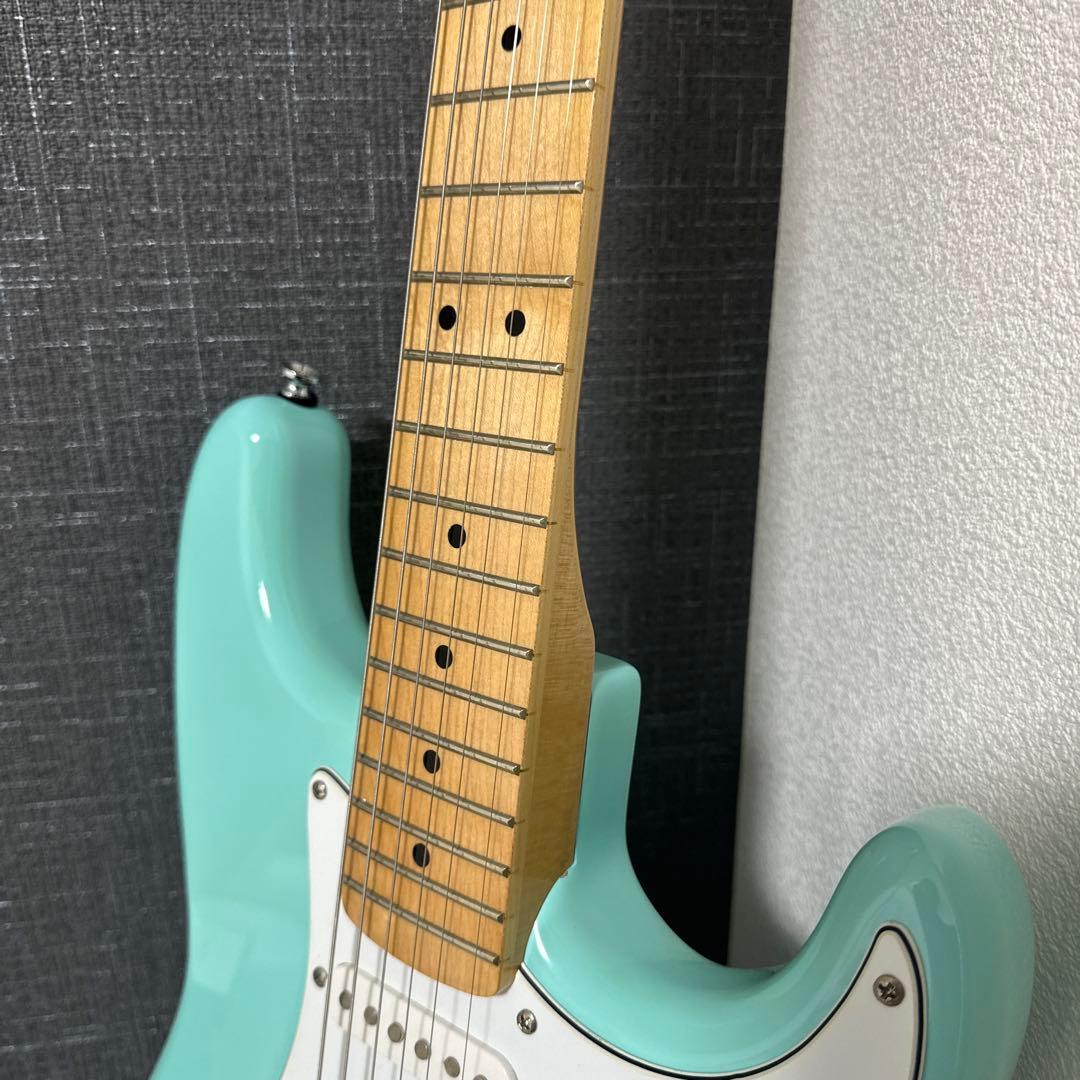 Aria Pro II STG-Seriesのエレクトリックギター