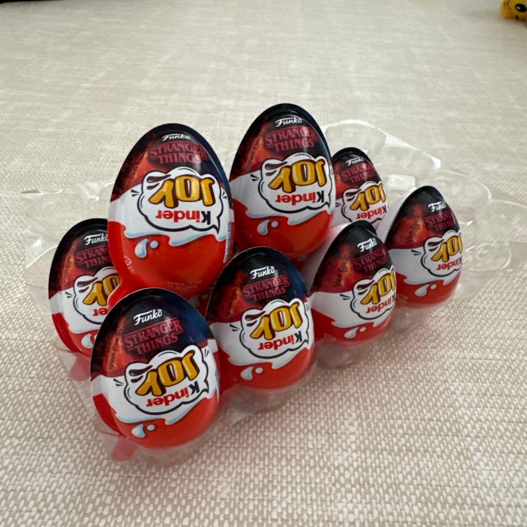Stranger Things Kinder Joy キンダージョイ 10個