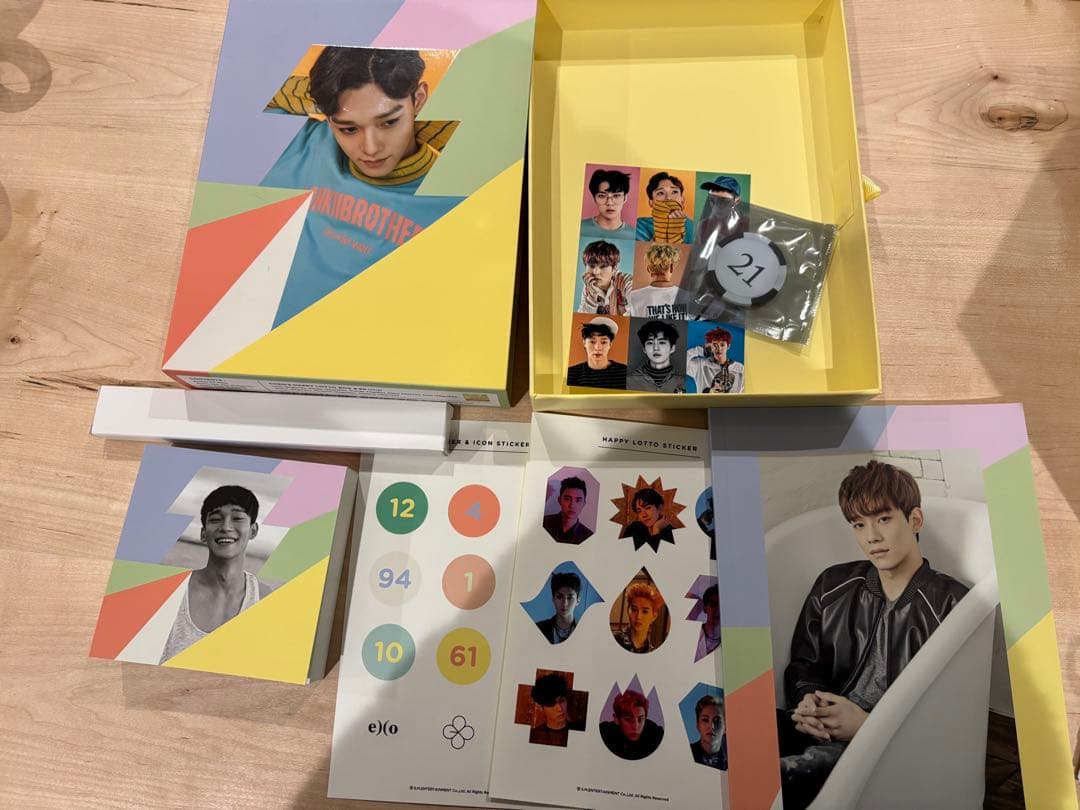 EXO CHEN チェン グッズ まとめ売り CD うちわ ポスター