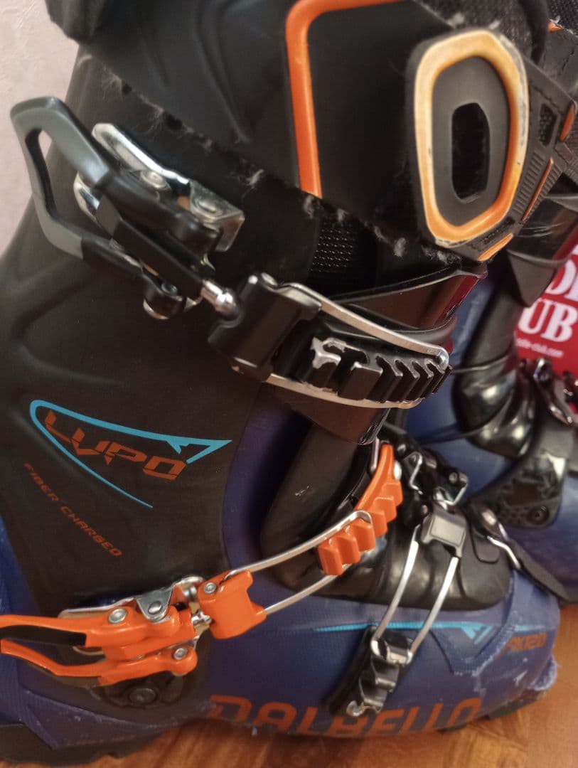 M*A様 DALBELLO LUPO AX120　中古スキー用ブーツ