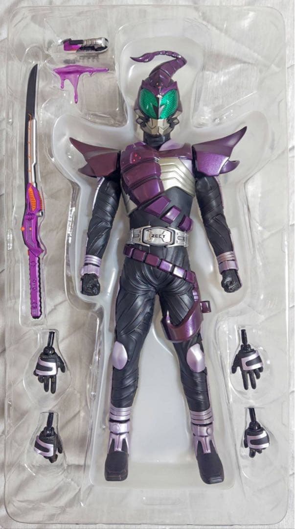 RAH No.563 仮面ライダーサソード フィギュア プレミアムクラブ 限定品