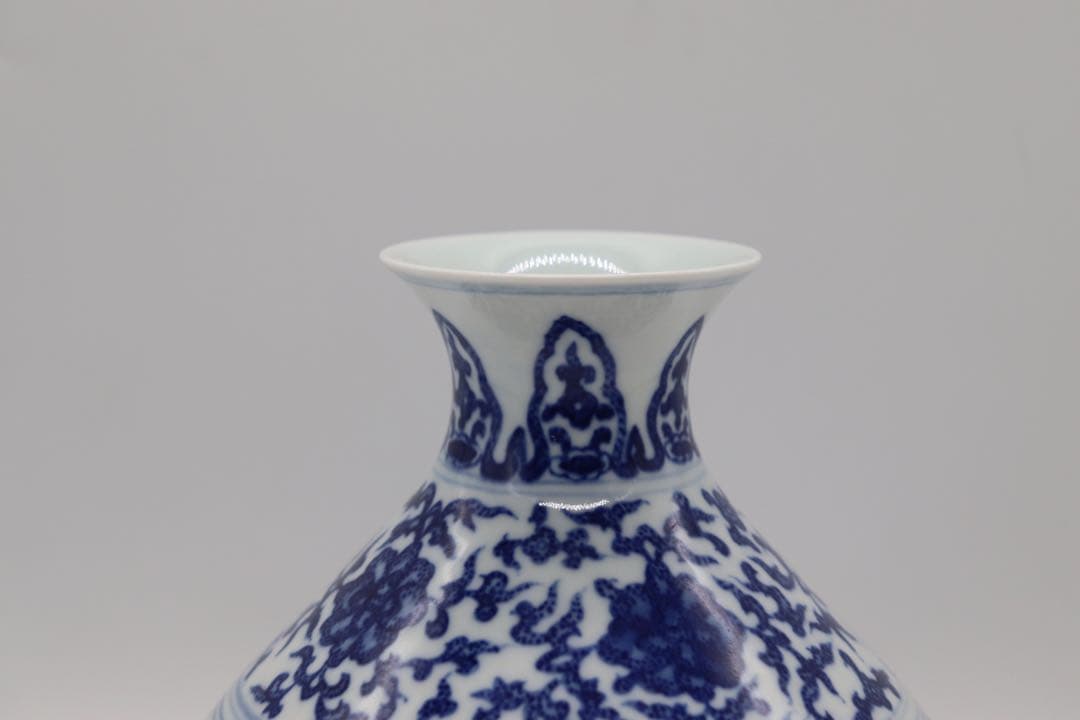 中国　染付　瓶　大清雍正年製　送料込み1223