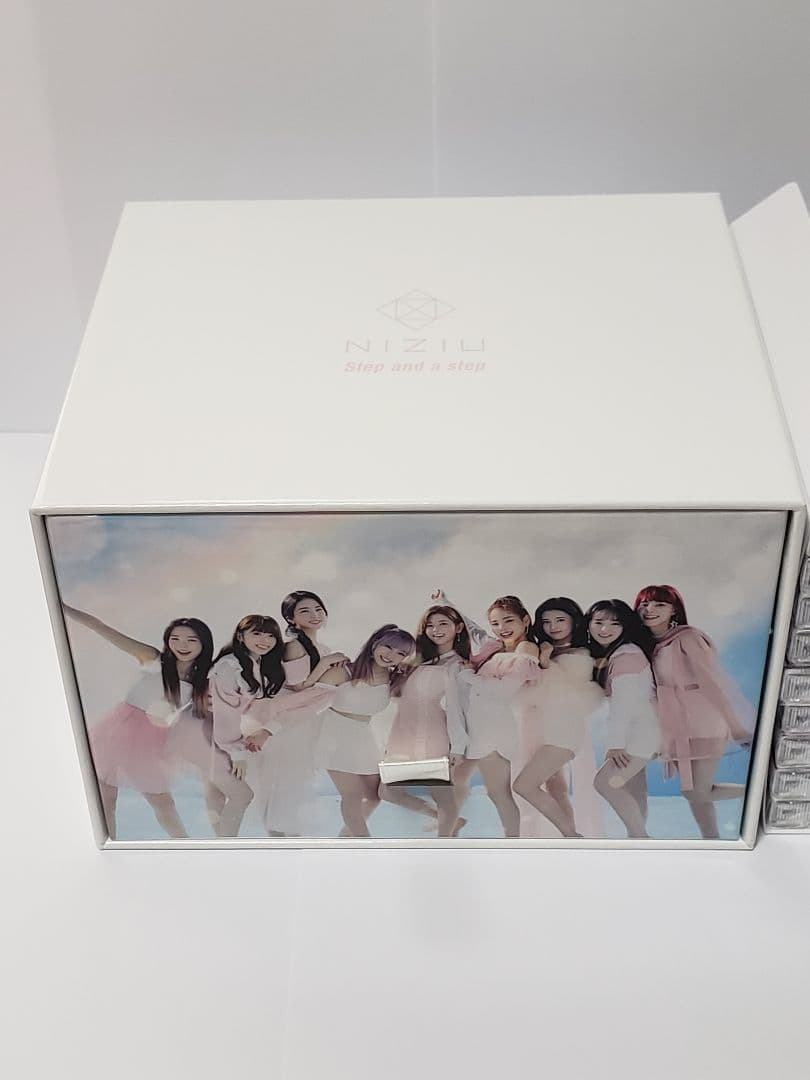 NiziU　Step and a step　WithU限定盤　全9形態　BOX