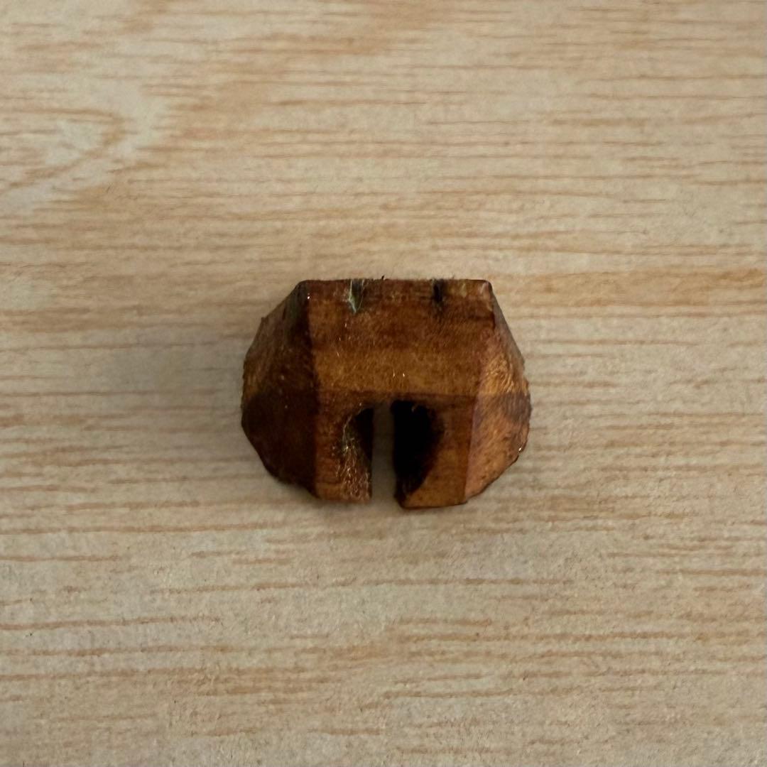 【二胡 】敦煌牌入門向け 本皮仕様 南胡 木製本体 弦・駒付 ハードケース付き