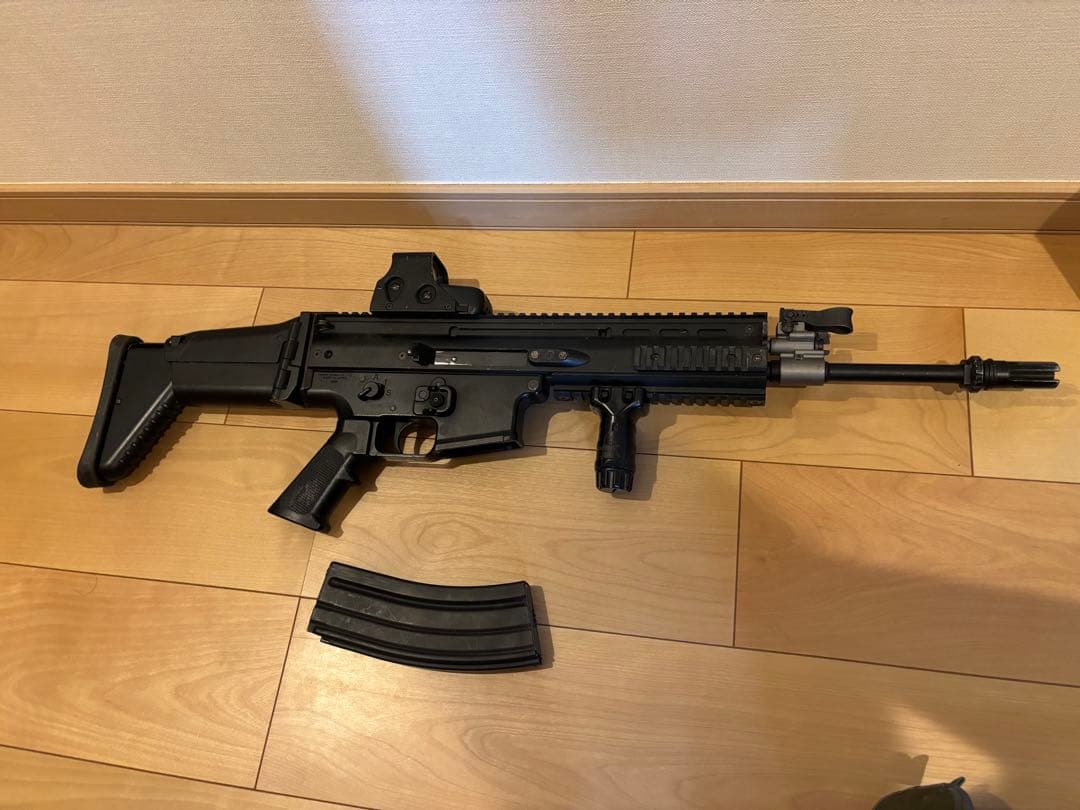 【肉まんさん専用】東京マルイ 次世代電動ガン SCAR-L ブラック(18禁)
