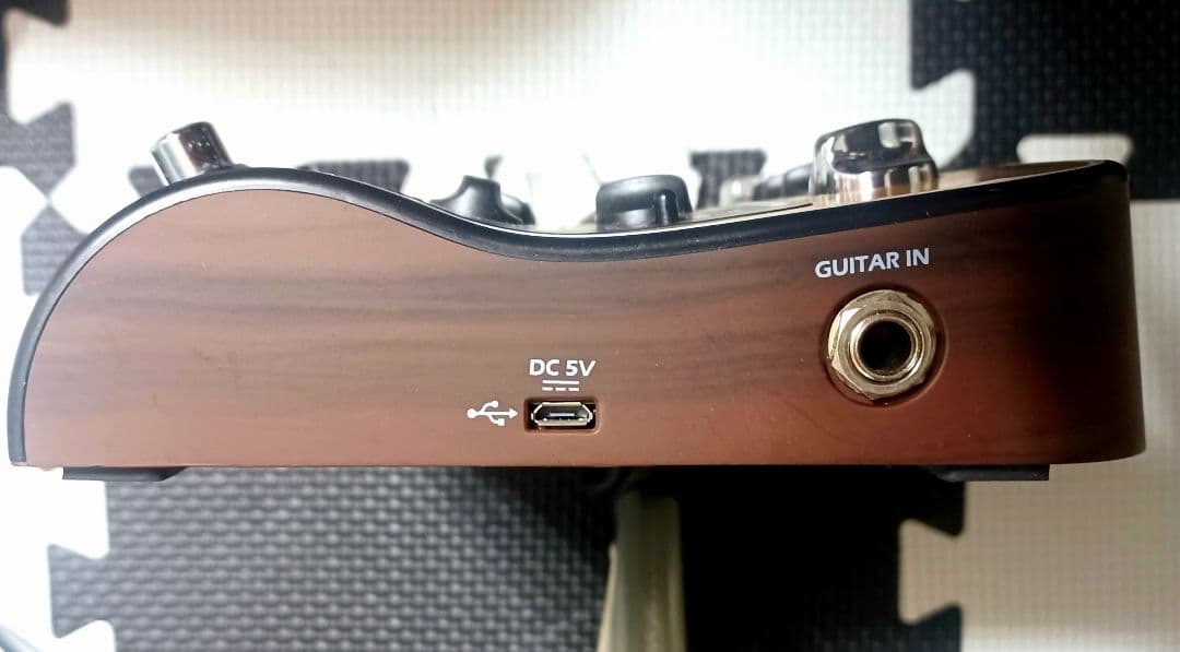 ZOOM AC-3 CREATORアコースティックギター用エフェクター