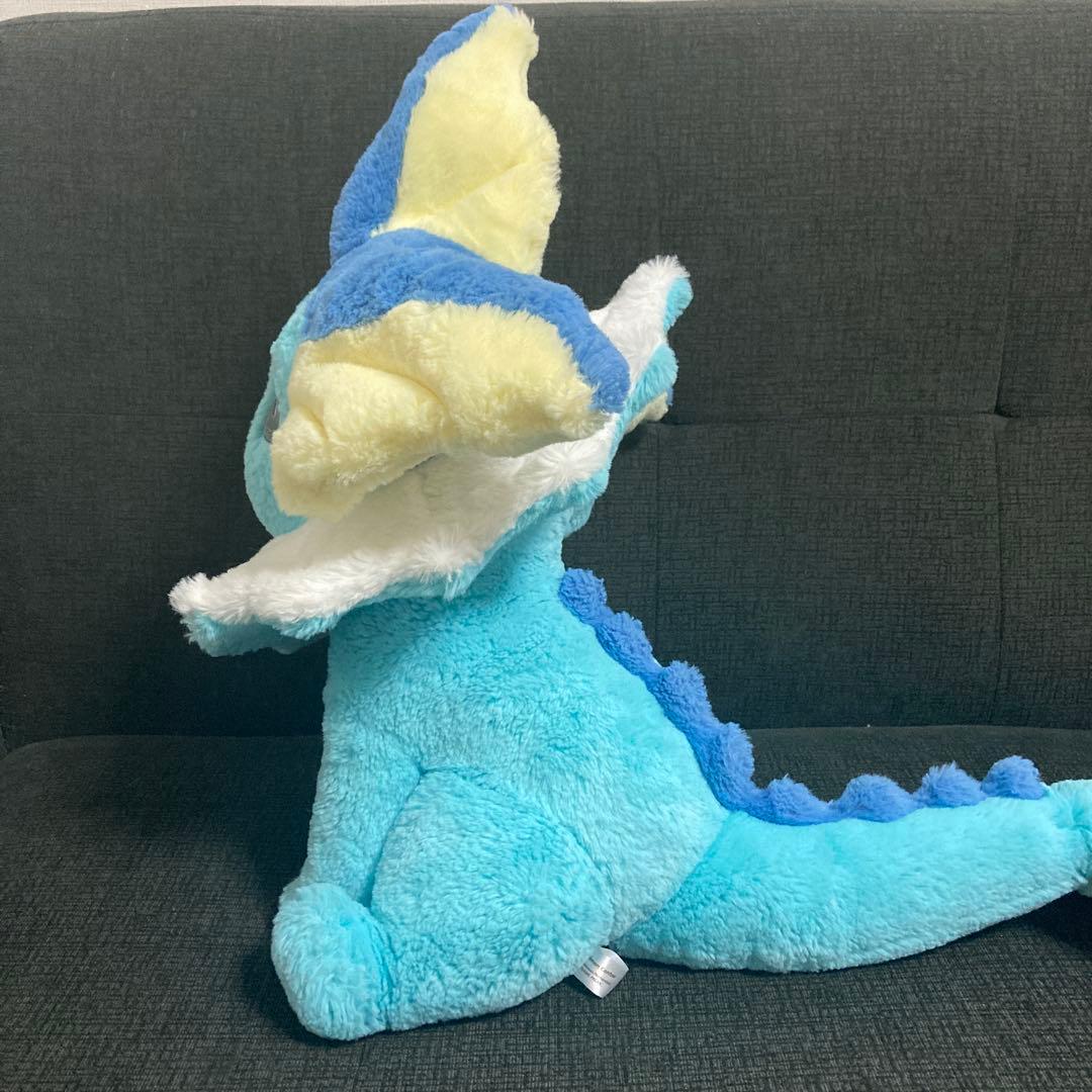 ポケモンセンター　ふわふわ抱きぬいぐるみ シャワーズ