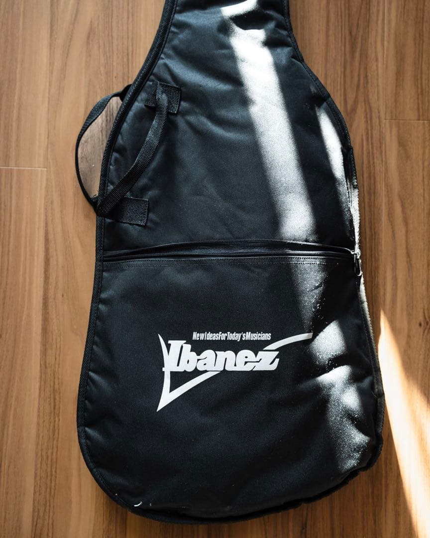 ibanez アイバニーズ５弦ベース+ギグバッグ　ブラック