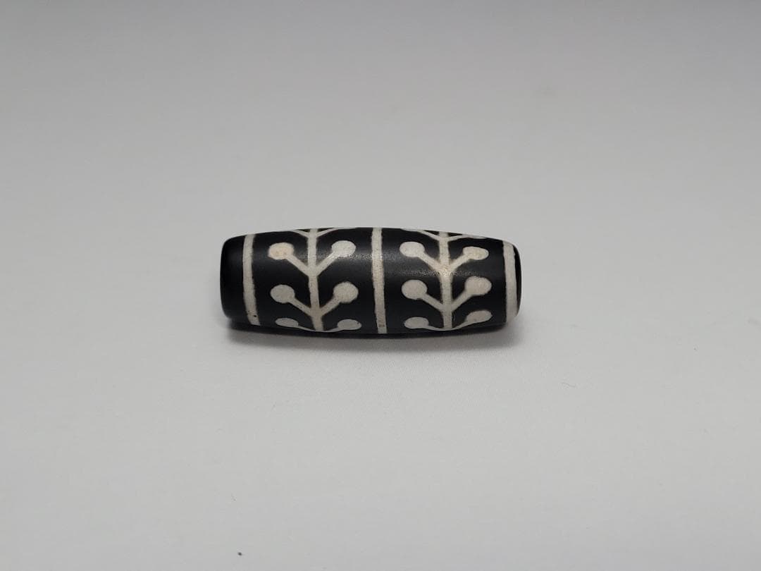 古代 黒瑪瑙 ビーズ 玉 装身具 時代物 高さ約2.9cm