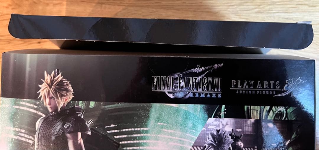 PLAY ARTS改 エアリス　ドレス クラウド　ファイナルファンタジーVII