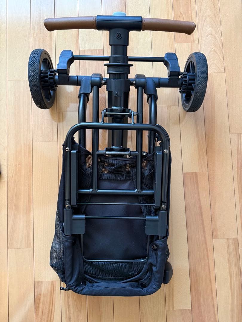 ［美品］AIRBUGGY wizX （エアバギーウィズエックス）