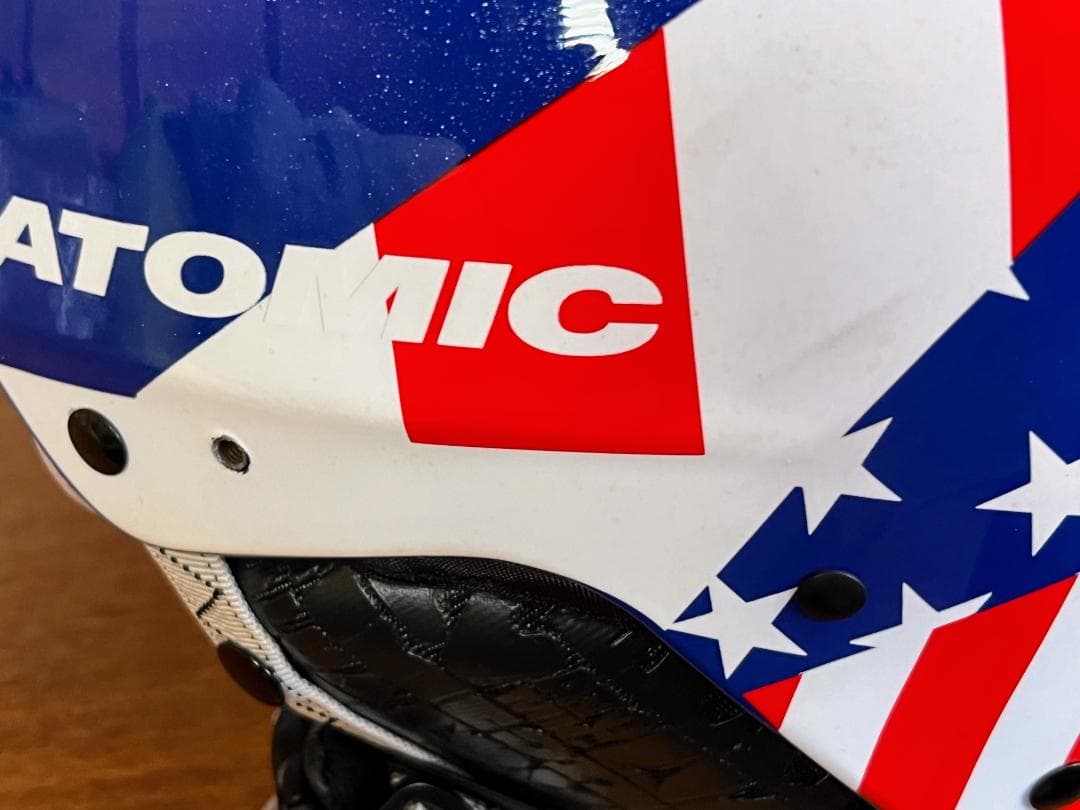 新品未使用 ATOMIC SL ヘルメット Mikaela Shiffrin