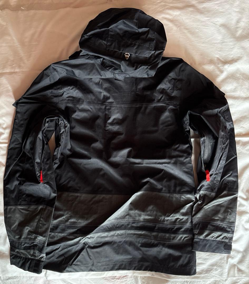 【未使用品】NIKE スノーボードウェア上下セット＋ベスト