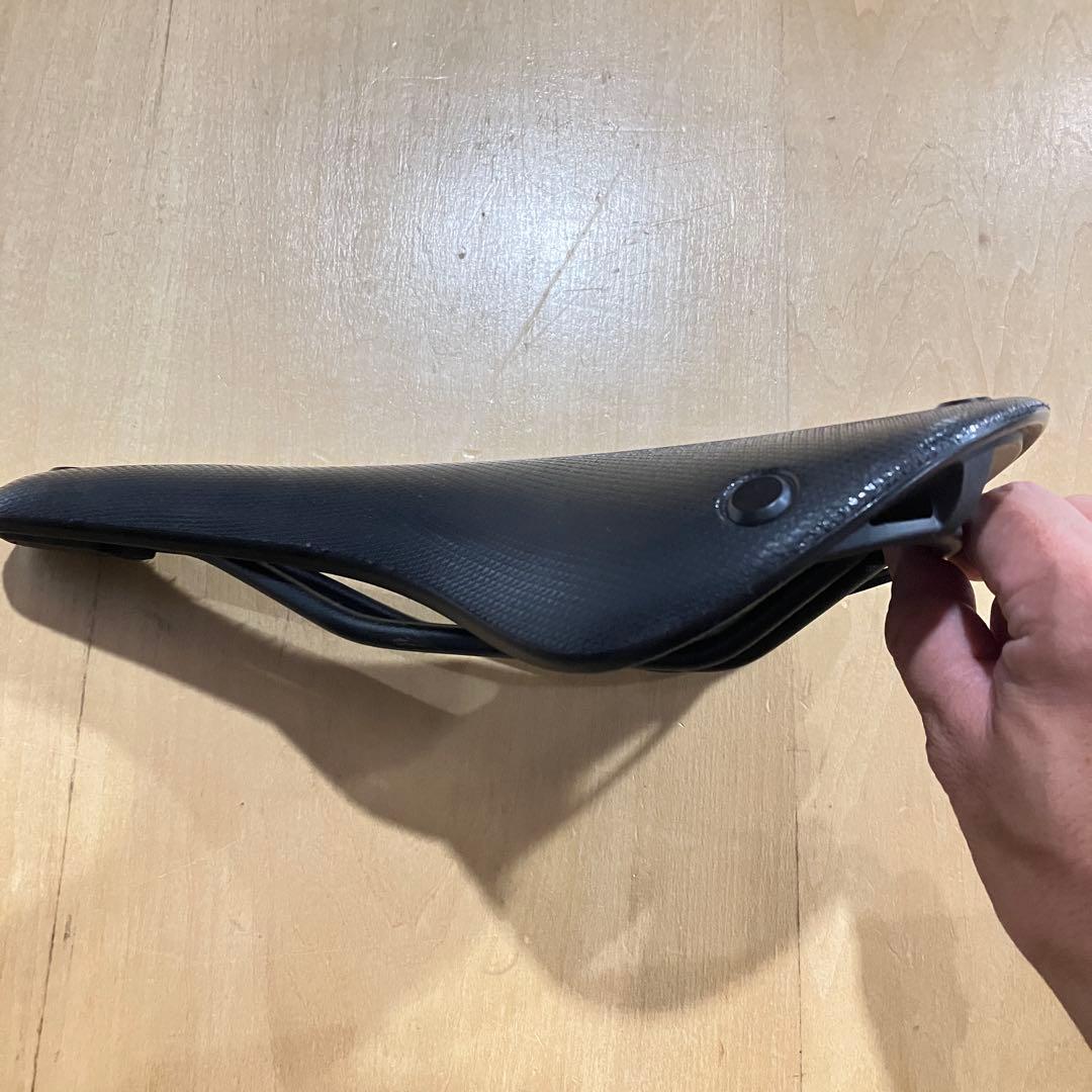 パーツ BROOKS CAMBIUM C15 CARVED ALL WEATHER