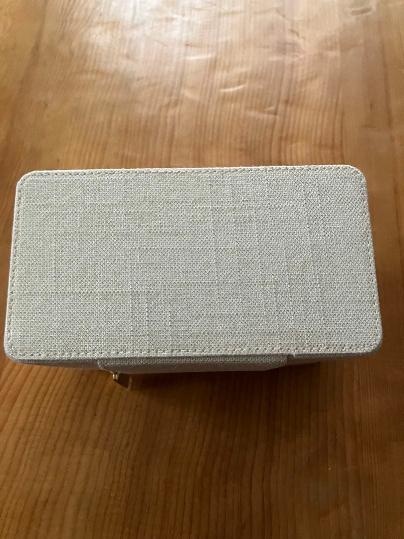 【非売品】新作 CHANELシャネル バニティポーチ ツイード メイクポーチ 白