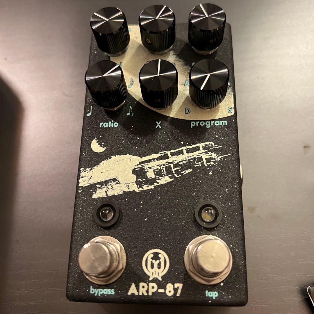 箱付き WALRUS AUDIO ARP-87