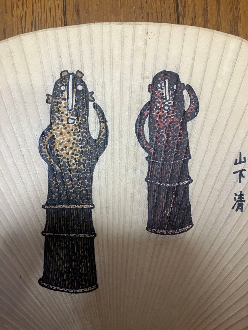 手描き　うちわ　絵画作品　（作家不詳/真作保証なし）