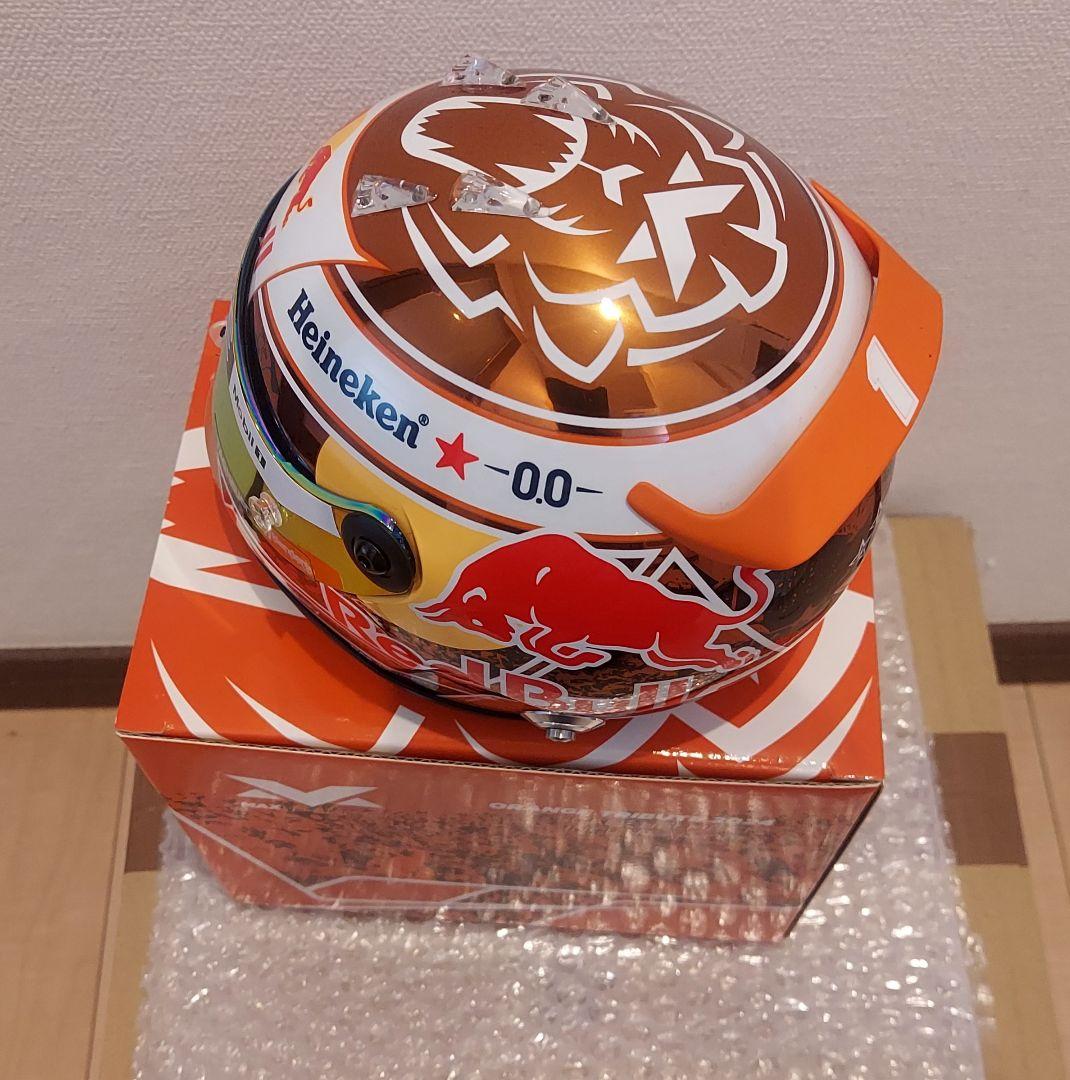 【新品未使用】フェルスタッペン オレンジトリビュートヘルメット1/2スケール