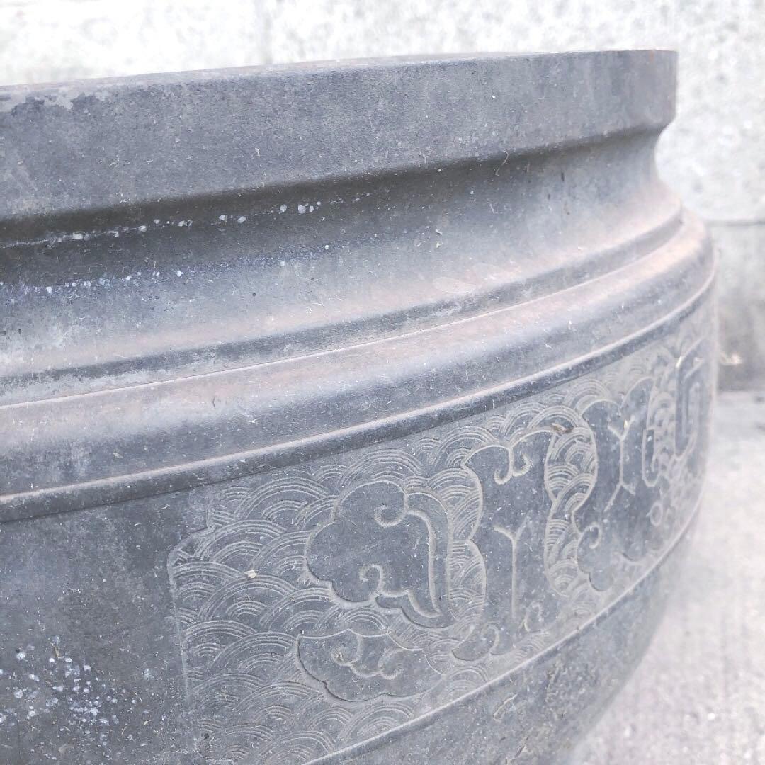 金属製火鉢