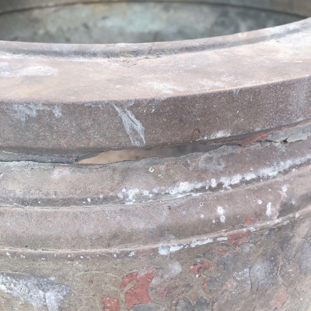 金属製火鉢
