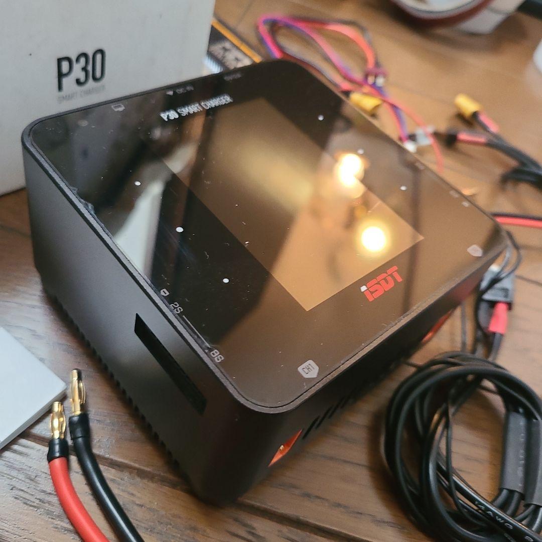 ISDT P30 デュアル高性能充電器とオマケ田宮リフェバッテリーまとめて！