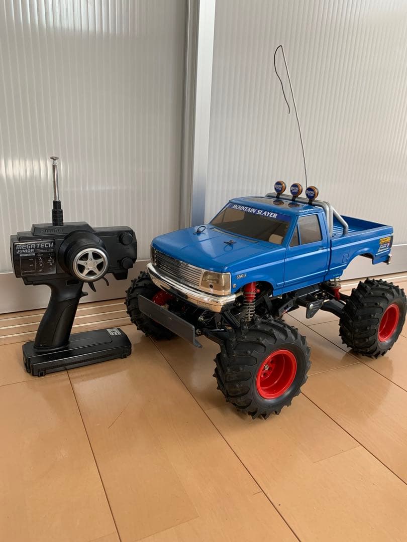 タミヤラジコン　キングブラックフット