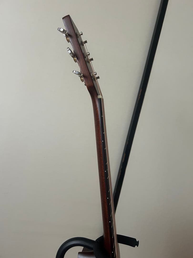 し*ん様 Martin OO-15M BUMPカスタム