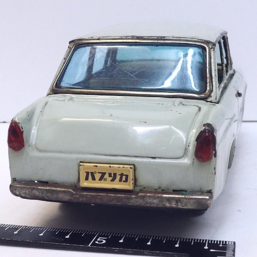 萬代屋【トヨタ パブリカ黄緑】ブリキtin toy car自動車ミニカー【箱無】