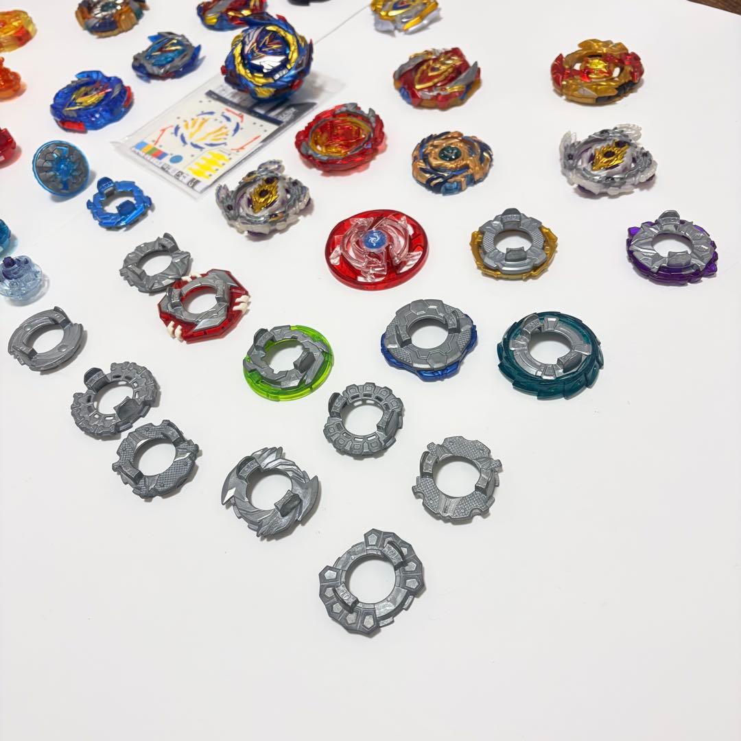 おまけ付き　ベイブレード バースト　まとめ売り ランダムブースター