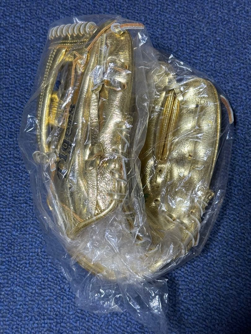 2003セントラルリーグ優勝 阪神タイガース 優勝記念ゴールデングラブ グローブ