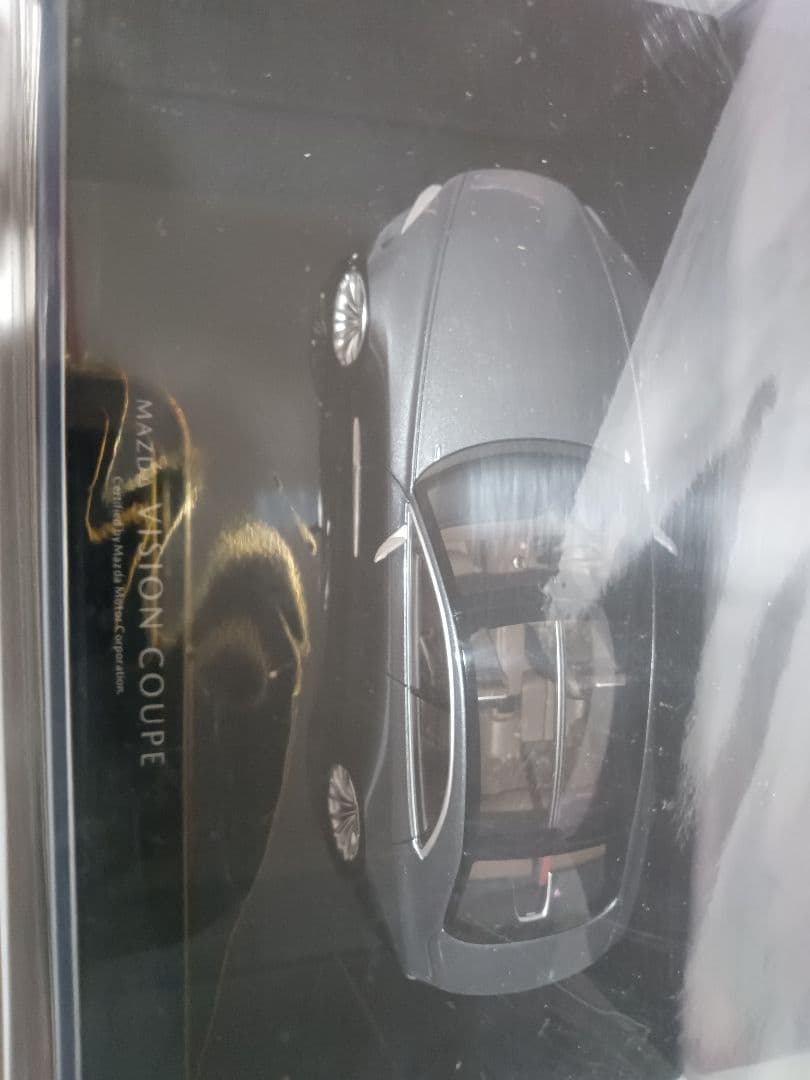 1/43 マツダ　ビジョンクーペ　ディーラー品　ミニカー