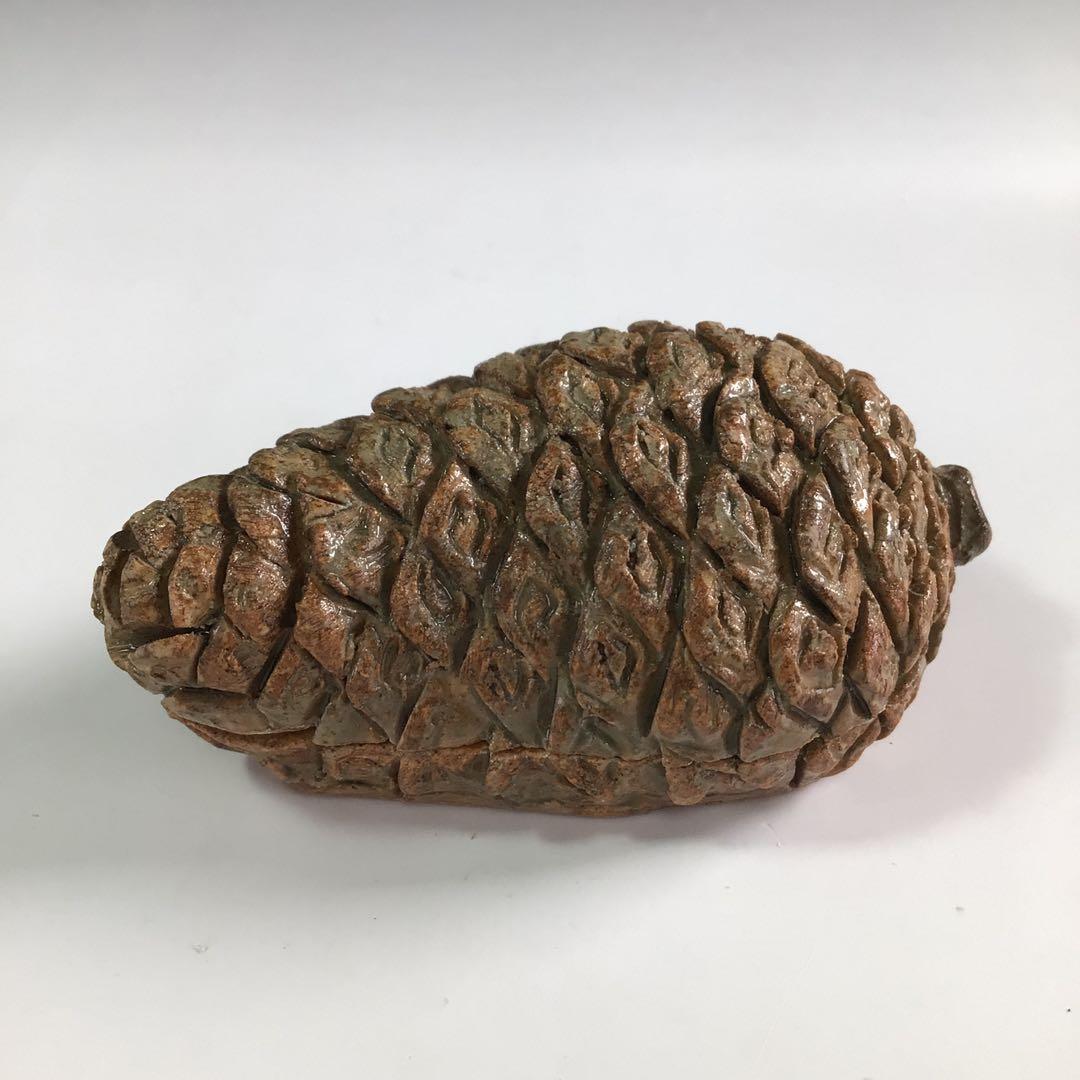 Ｒ６００　松笠香合　『出雲焼』『十一代　長岡空権造』『堀内宗完　兼中斎　箱書』