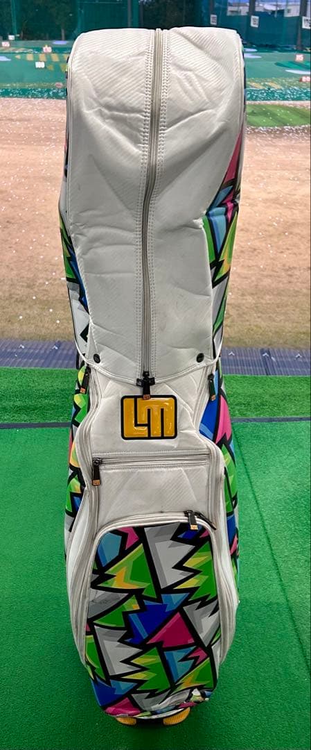 LOUDMOUTH キャディバッグ