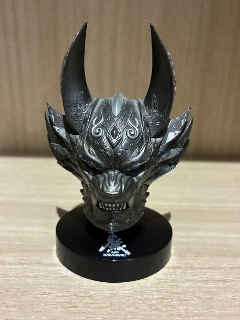 牙狼　プレミアムマスコレ ジャアク　発光台座付き　雨宮慶太