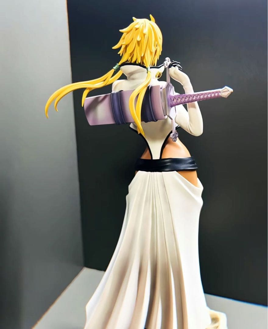 BLEACH WW-STUDIO ティア・ハリベル フィギュア