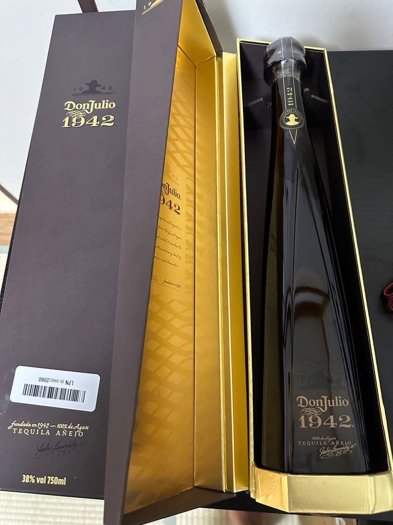 ドンフリオ 1942 Don Julio 1942ー2本セット
